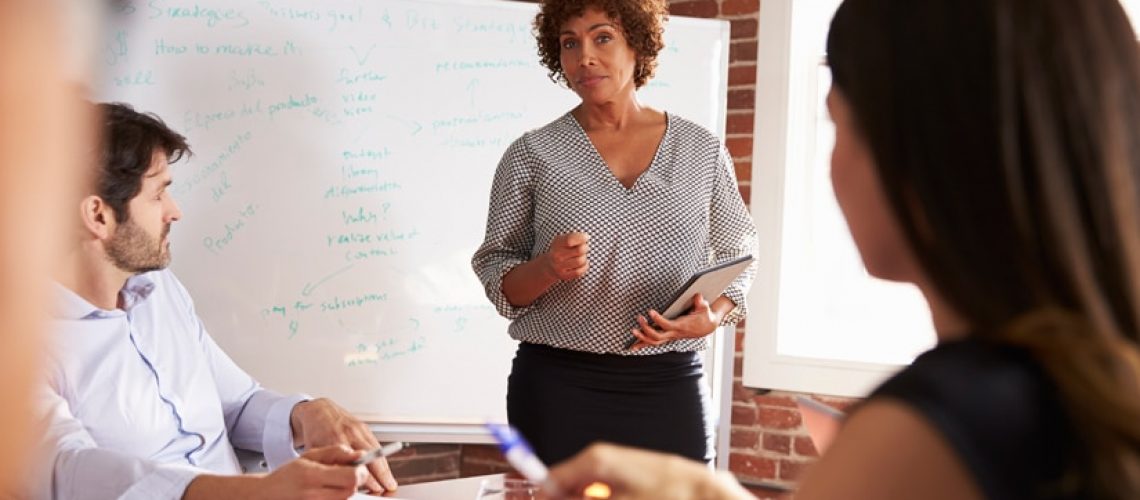 Mulheres na Liderança: o caminho rumo à equiparação